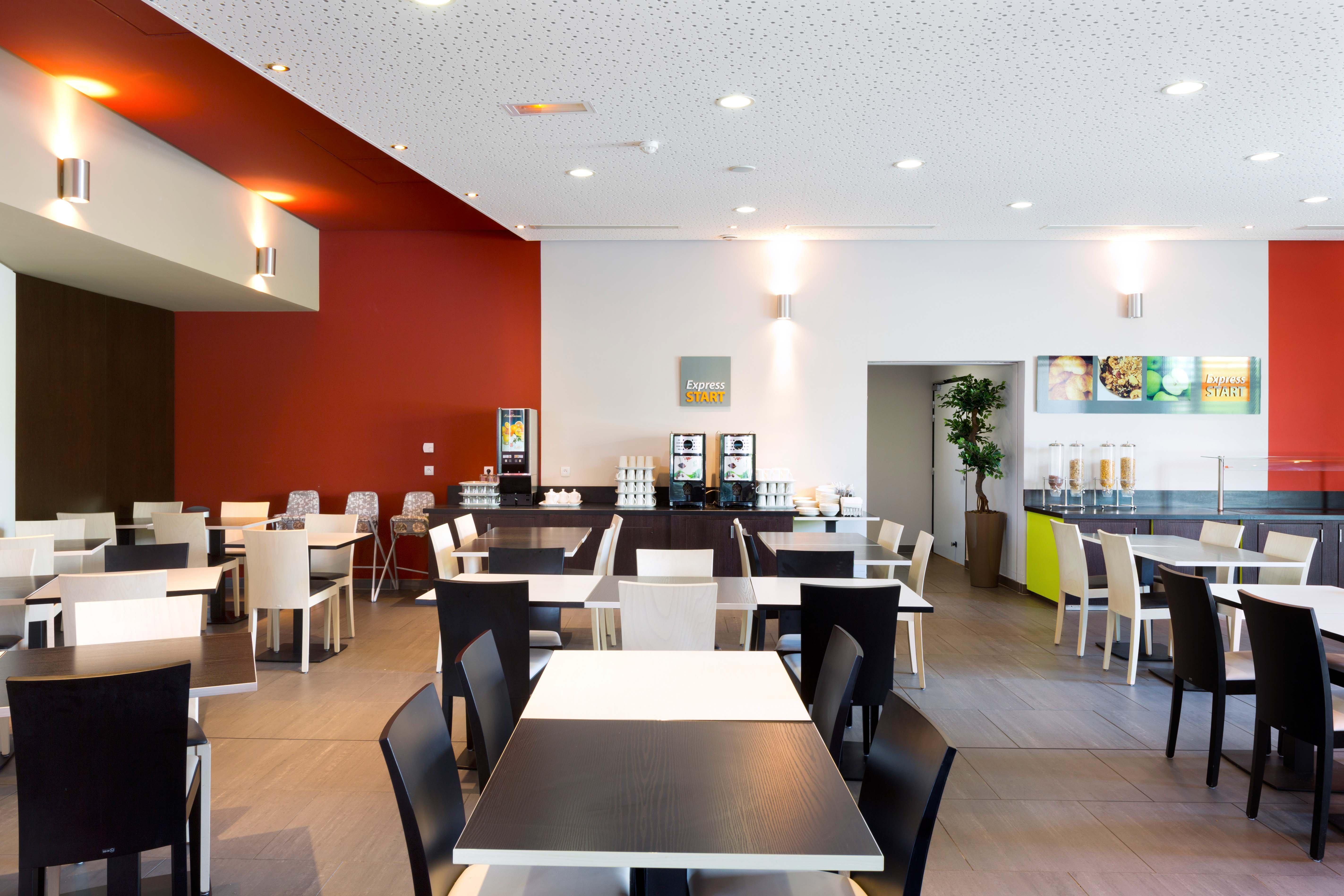 Holiday Inn Express Montpellier - Odysseum, An Ihg Hotel Zewnętrze zdjęcie